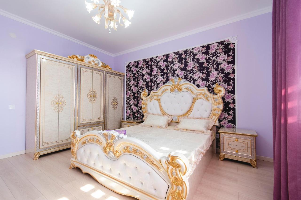 Razmestim в ЖК Шахристан на 15 этаже Алмати Екстер'єр фото